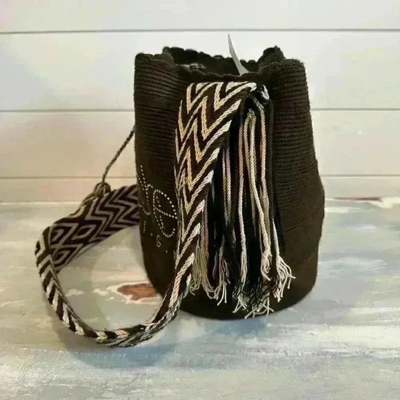 Kabche Design Woven Bag - Picture 5 of 9